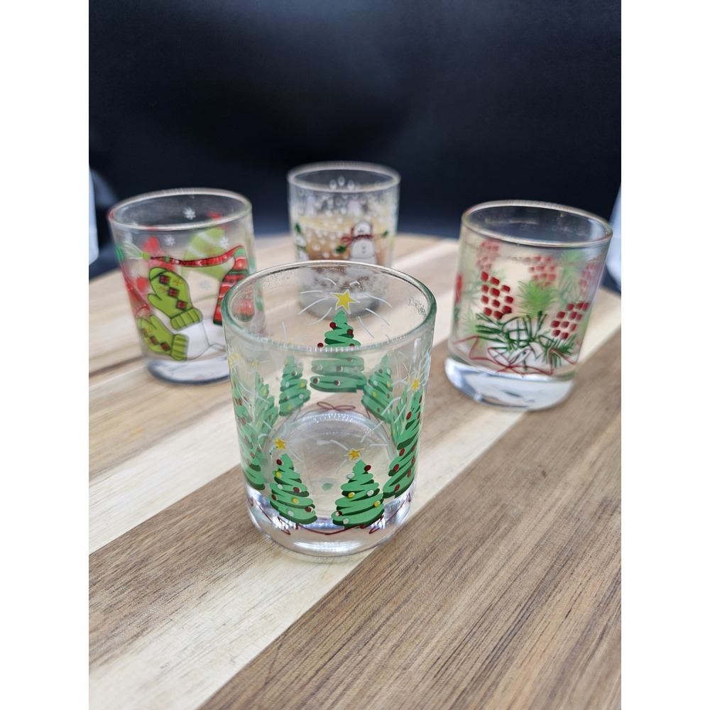 Set Of 4 Christmas Yankee Candle Sampler Tea Light Glass‎ With Votive Candles